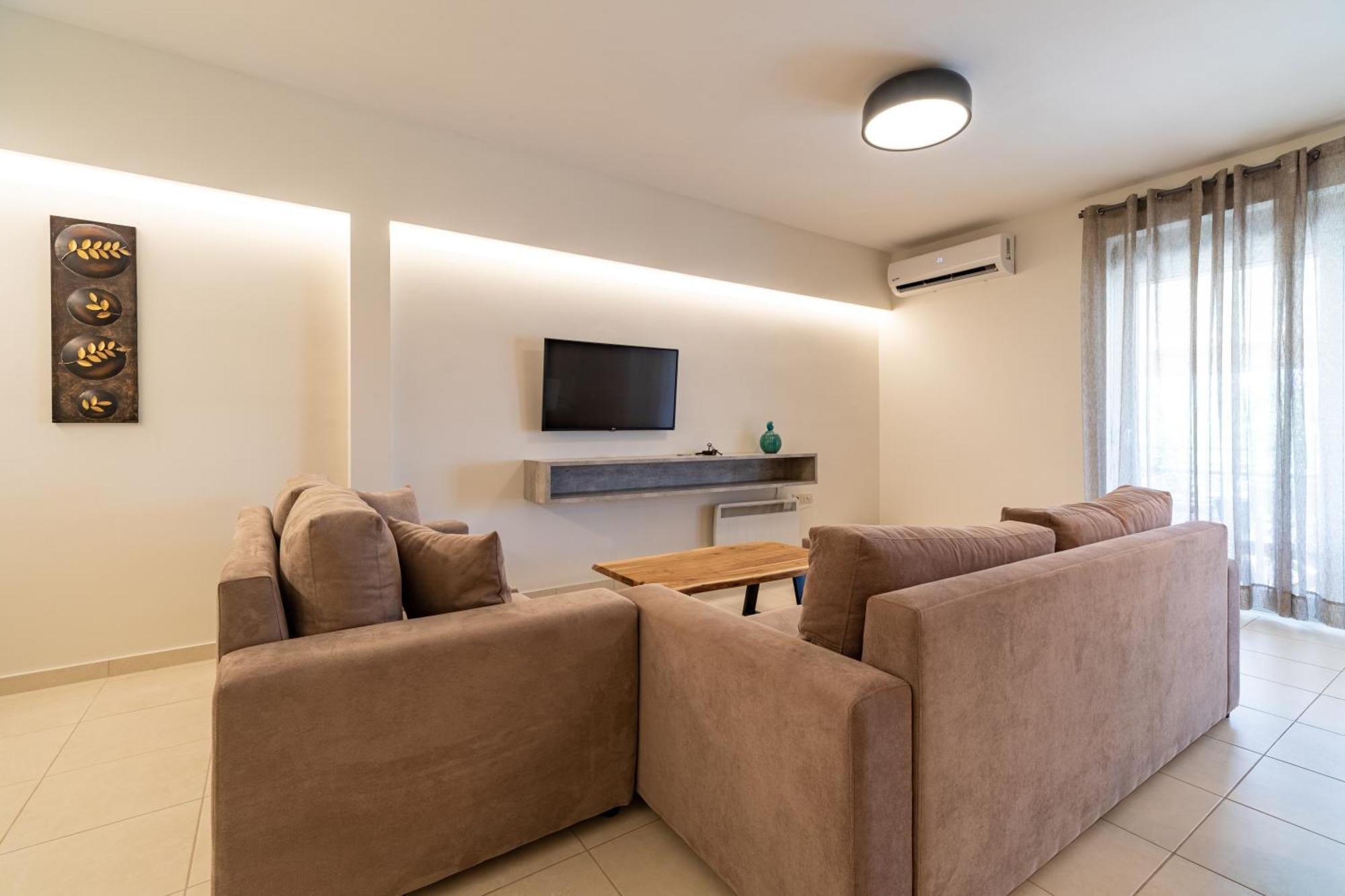 Aeolus Luxury Apartment - II Nafplio Bagian luar foto