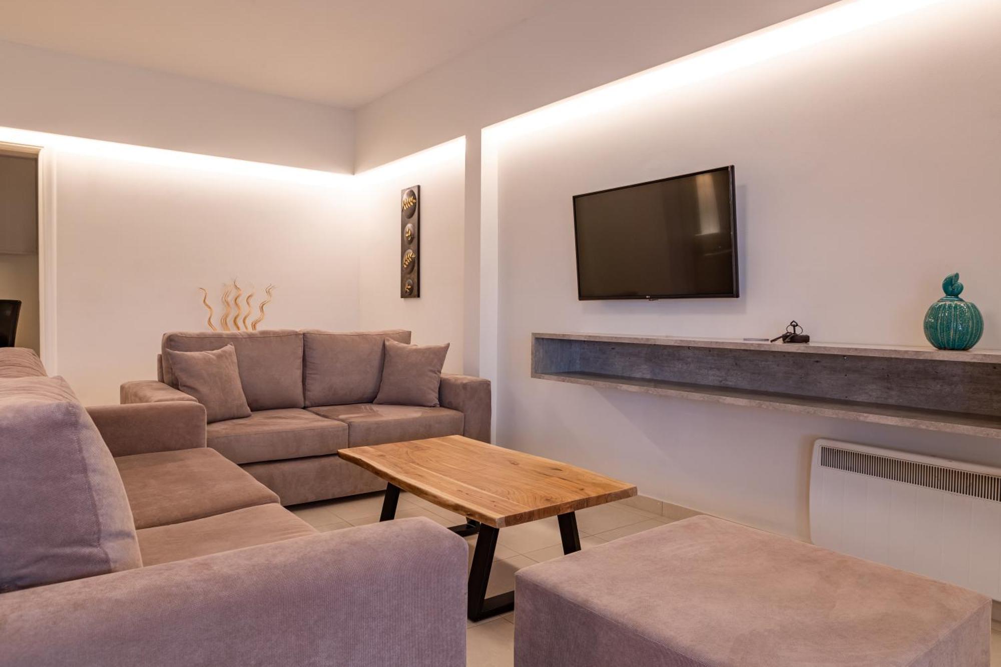 Aeolus Luxury Apartment - II Nafplio Bagian luar foto