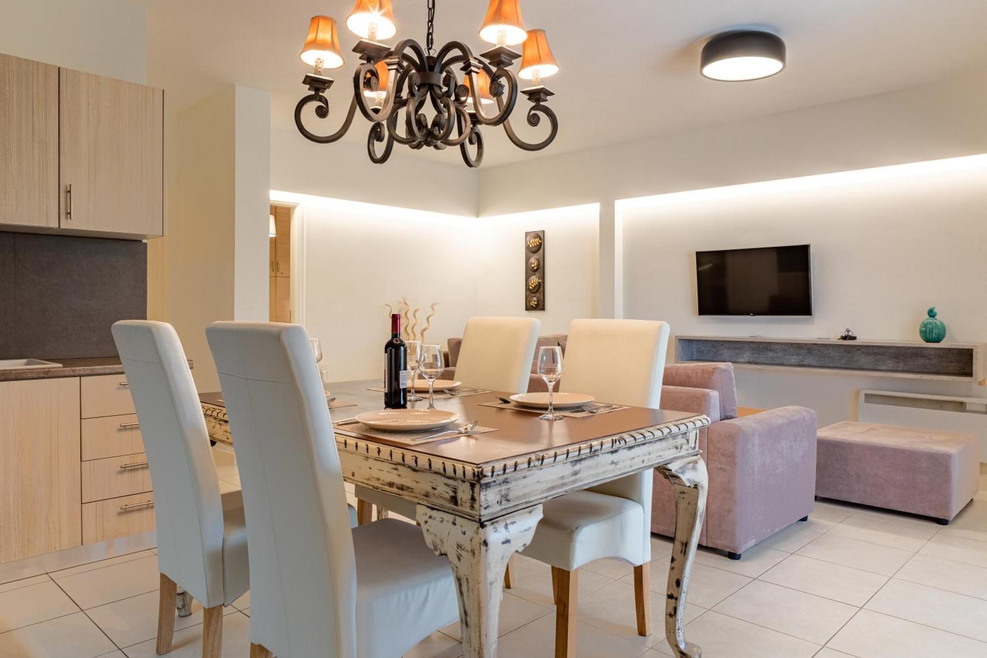 Aeolus Luxury Apartment - II Nafplio Bagian luar foto